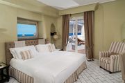 Deluxe room with terrace sea view